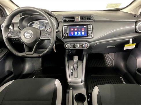 Certified 2025 Nissan Versa S w/ S Plus Package FWD image 2