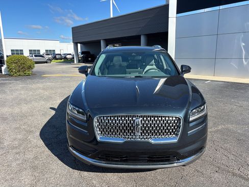 Certified 2022 Lincoln Nautilus Reserve w/ Cargo Utility Package AWD/4WD image 2