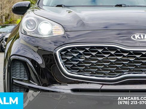 Used 2021 Kia Sportage LX image 12