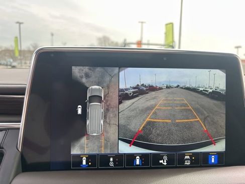 Used 2023 Chevrolet Tahoe Z71 w/ Z71 Off-Road Package image 23