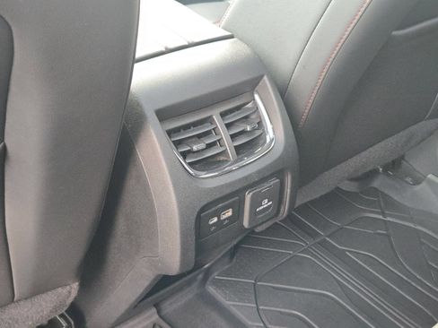 Used 2021 Chevrolet Blazer RS w/ Enhanced Convenience Package FWD image 24