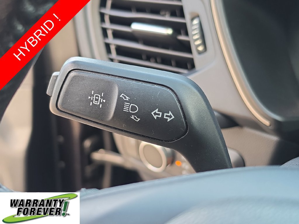 Used 2020 Ford Escape SE Sport AWD/4WD image 25