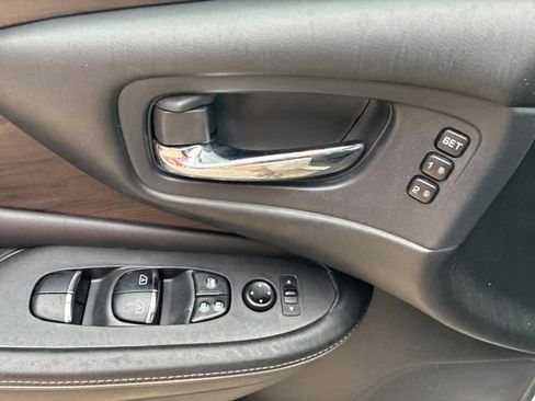 Used 2019 Nissan Murano Platinum w/ Cargo Package image 20