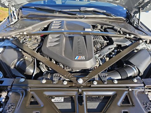 Used 2024 BMW M2 w/ Lighting Package image 31