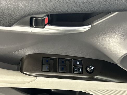 Used 2021 Toyota Camry LE w/ Carpet Mat Package (TMS) image 18