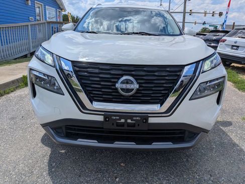 Used 2023 Nissan Rogue SL AWD/4WD image 9