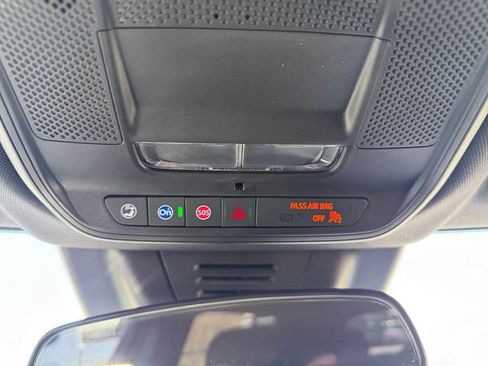 New 2026 Chevrolet Equinox EV LT image 30