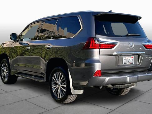 Used 2019 Lexus LX 570 4WD image 12