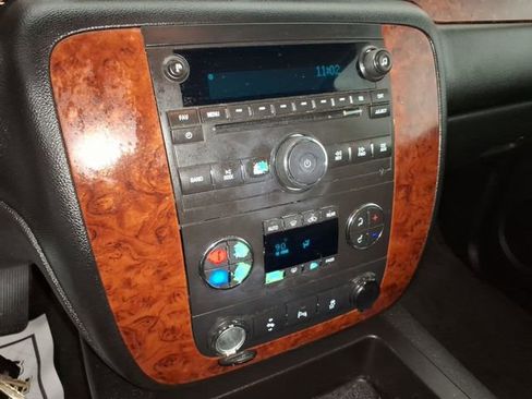 Used 2012 Chevrolet Tahoe LT w/ Luxury Package image 21