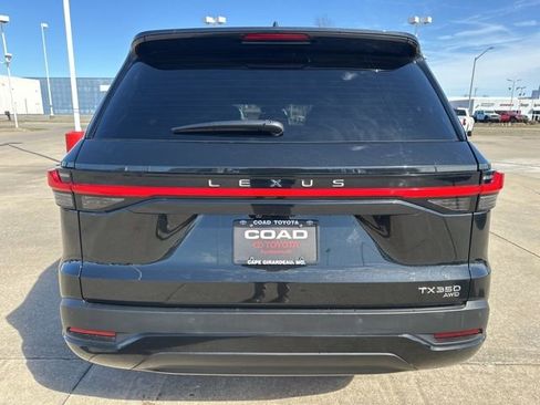 Used 2025 Lexus TX 350 AWD w/ Technology Package image 4