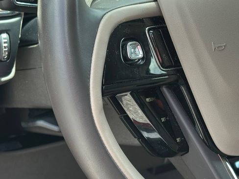Used 2023 Lincoln Corsair Reserve FWD image 24