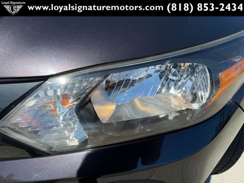 Used 2017 Honda HR-V LX image 29