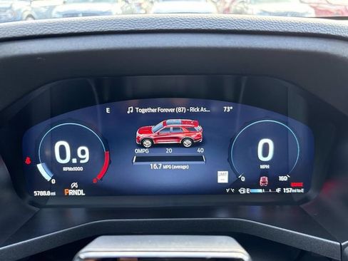 Certified 2025 Ford Explorer ST-Line w/ Premium Package AWD/4WD image 37