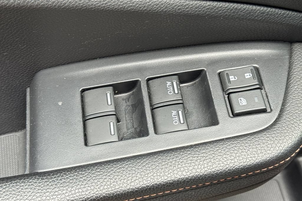 Used 2025 Honda Passport TrailSport image 14