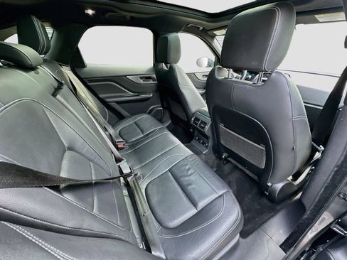 Used 2018 Jaguar F-PACE S AWD/4WD image 27