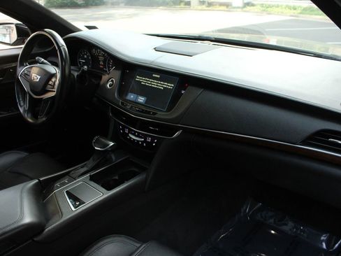 Used 2017 Cadillac CT6 3.6 AWD image 35