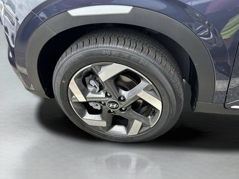 New 2026 Hyundai Venue SEL FWD image 35