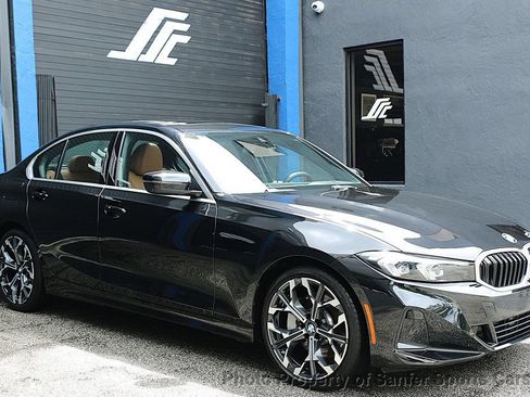 Used 2025 BMW 330i Sedan RWD image 3