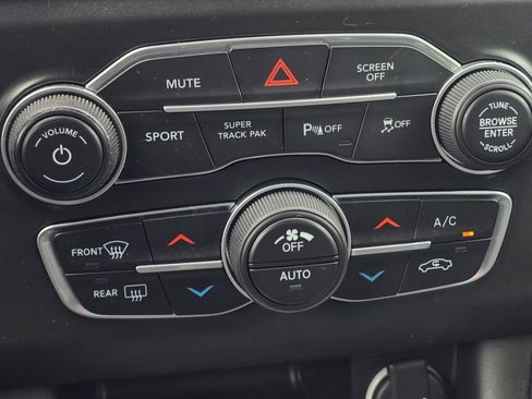 Used 2022 Dodge Charger GT RWD image 31
