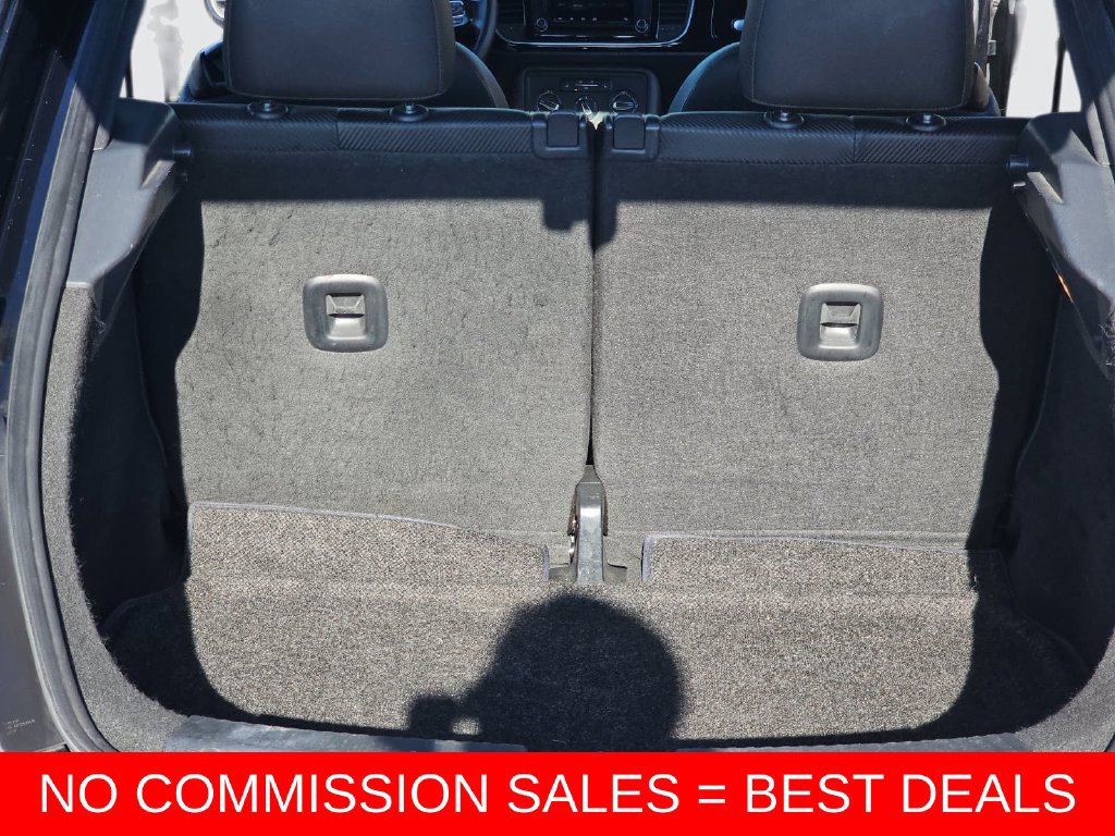 Used 2016 Volkswagen Beetle 1.8T SE FWD image 12