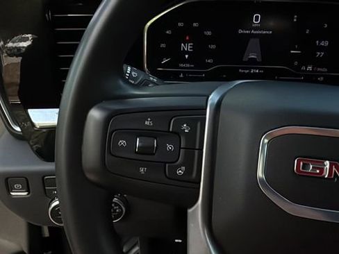 Used 2024 GMC Sierra 1500 Elevation image 27