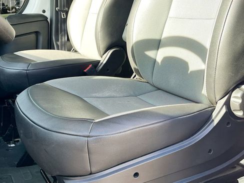 Used 2025 RAM ProMaster 3500 w/ Convenience Group image 20