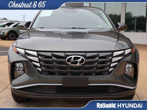 Used 2023 Hyundai Tucson SE AWD/4WD image 8