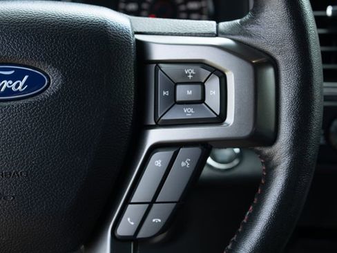 Used 2019 Ford F150 Lariat w/ Equipment Group 502A Luxury image 12