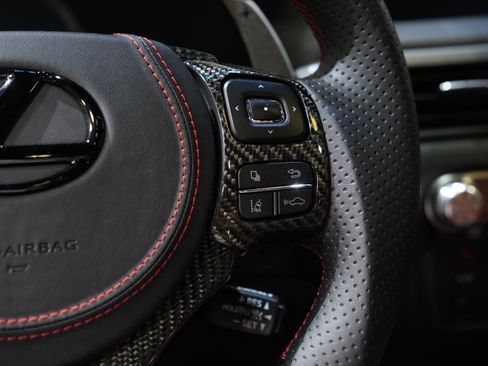 Used 2018 Lexus GS F RWD image 45
