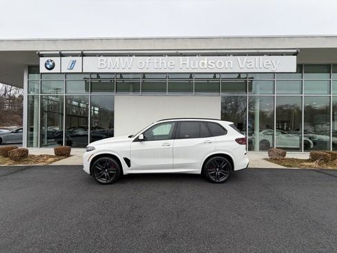 Certified 2024 BMW X5 xDrive40i w/ Executive Package image 1