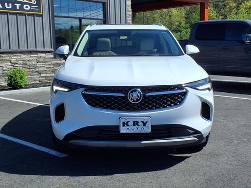 Used 2021 Buick Envision Avenir w/ Technology Package II image 2