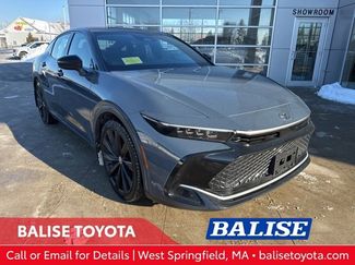 Used 2025 Toyota Crown Nightshade video 1