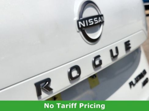 Certified 2026 Nissan Rogue Platinum AWD/4WD image 10