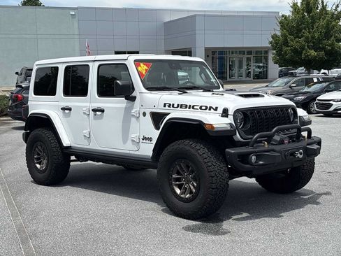 Used 2024 Jeep Wrangler Unlimited Rubicon 392 AWD/4WD image 4