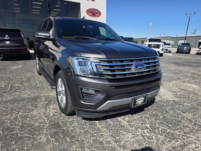 Used 2020 Ford Expedition XLT w/ Equipment Group 202A