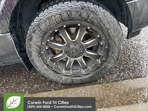 Used 2013 Ford Expedition EL Limited image 7