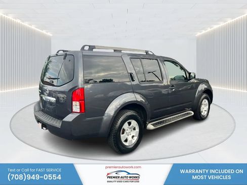 Used 2011 Nissan Pathfinder S w/ Protection Pkg AWD/4WD image 4