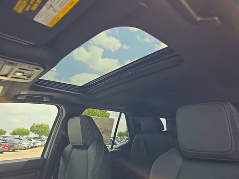 New 2026 Toyota 4Runner TRD Off-Road Premium AWD/4WD image 26