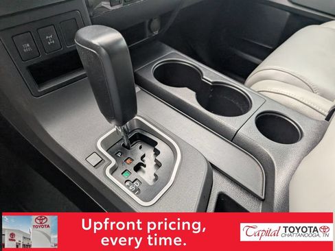 Used 2019 Toyota Sequoia SR5 AWD/4WD image 24