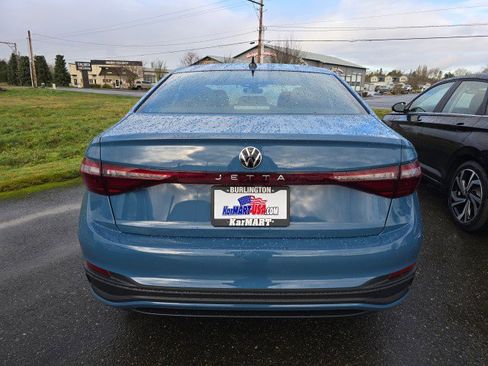 New 2026 Volkswagen Jetta Sport image 4