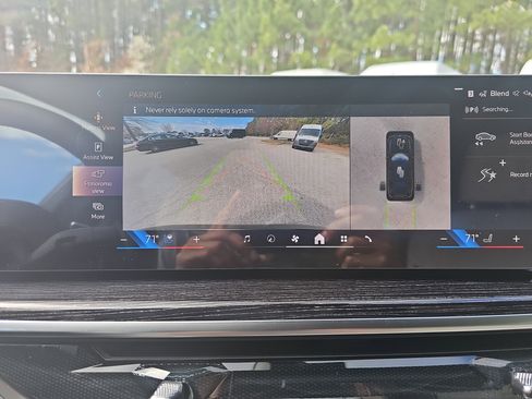 New 2026 BMW X7 xDrive40i w/ Executive Package image 24