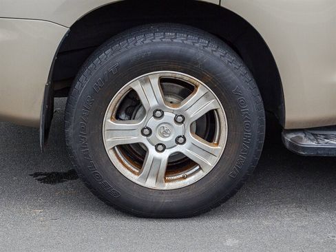 Used 2013 Toyota Sequoia SR5 image 13