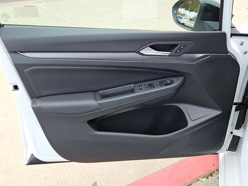 New 2026 Volkswagen Golf image 13