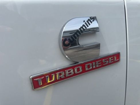 Certified 2024 RAM 3500 Big Horn AWD/4WD image 37