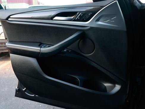 Used 2022 BMW X4 M40i w/ Premium Package image 40