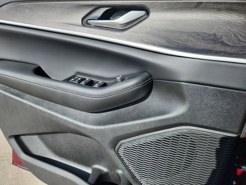 New 2026 Jeep Grand Cherokee Altitude AWD/4WD image 6