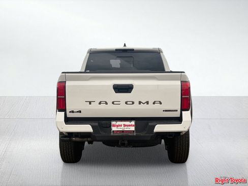 New 2026 Toyota Tacoma TRD Off-Road AWD/4WD image 5