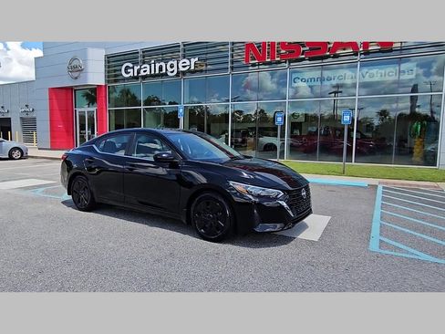 Used 2025 Nissan Sentra S image 38