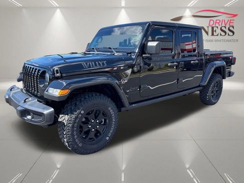 Used 2022 Jeep Gladiator Sport AWD/4WD image 4