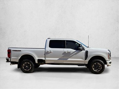 Used 2023 Ford F250 XLT w/ Tremor Off-Road Package image 4